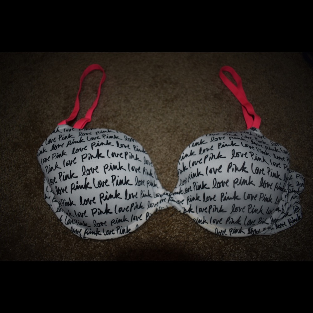 Victoria’s Secret PINK bra